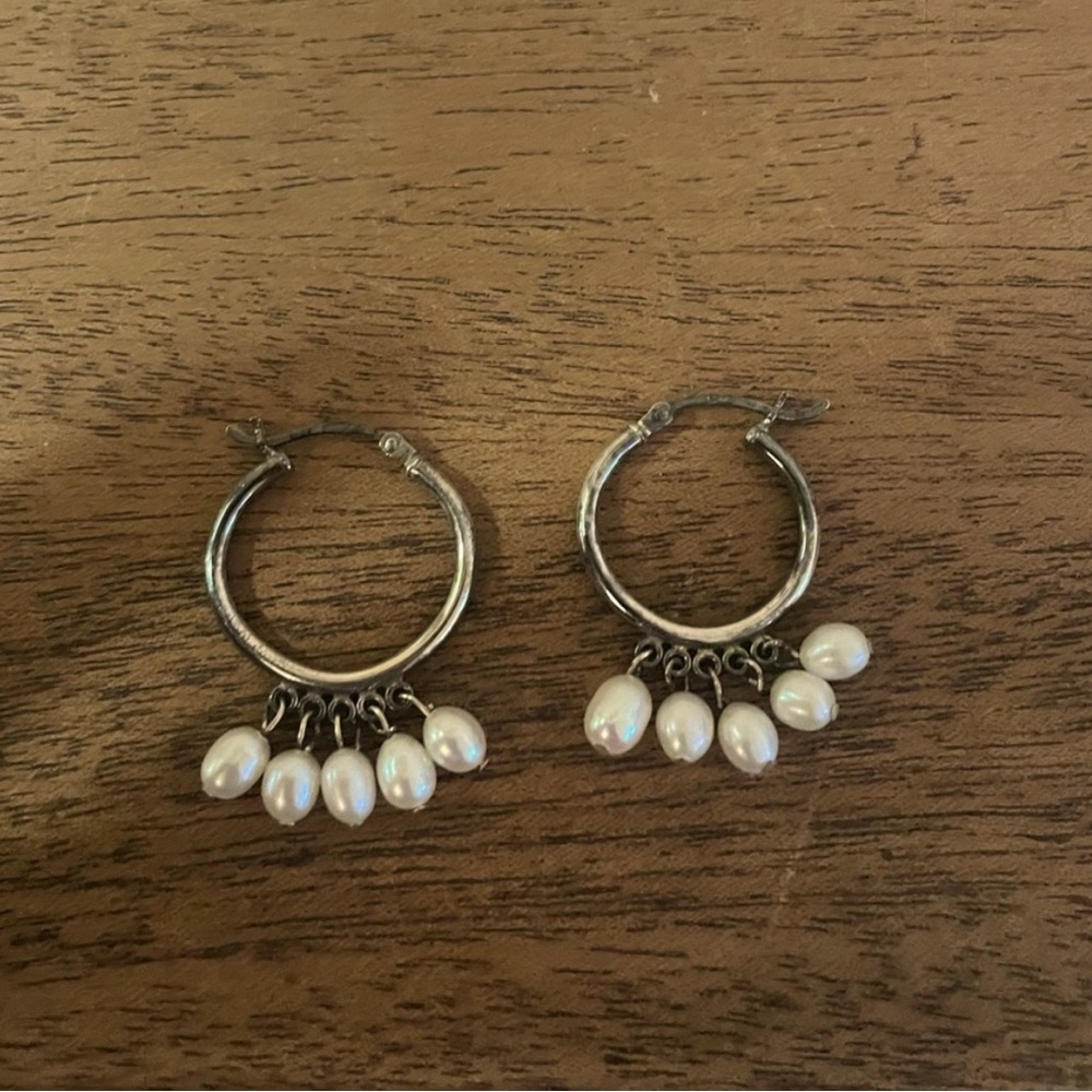 Chic Silver Pearl Drop Earrings